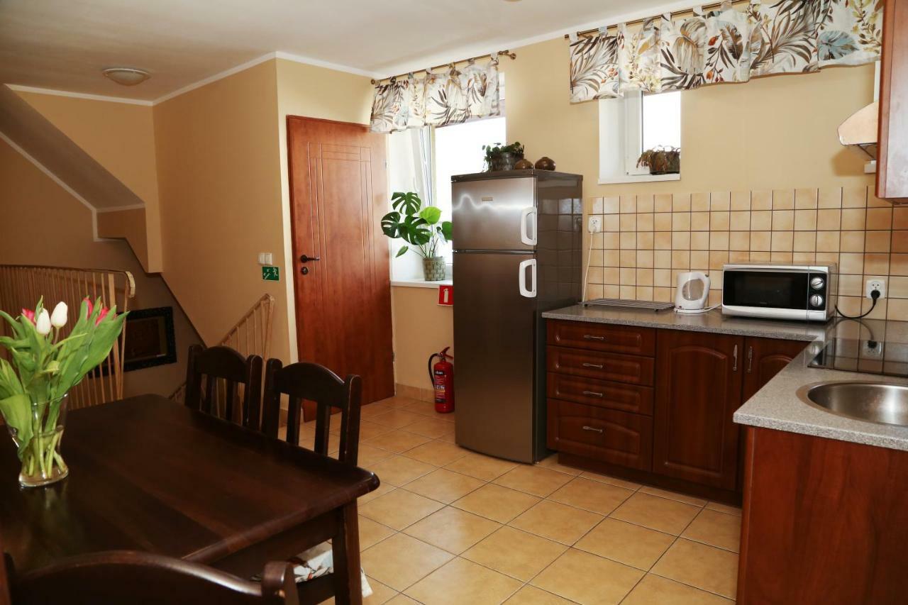 4 Strony Swiata Pokoje I Apartamenty Dzwirzyno Exterior photo